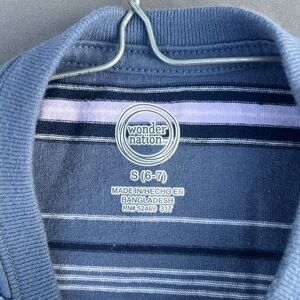 Wonder Nation size small (6-7) shirt.